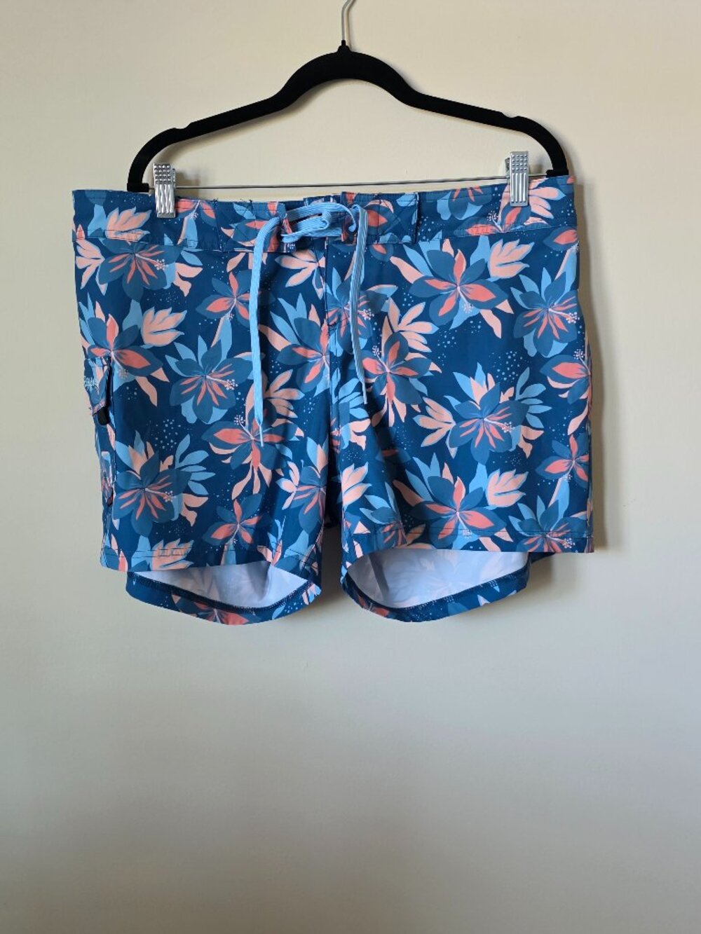 Maui Rippers Women’s 5" 4-Way Stretch Swim Shorts Boardshorts with drawstring